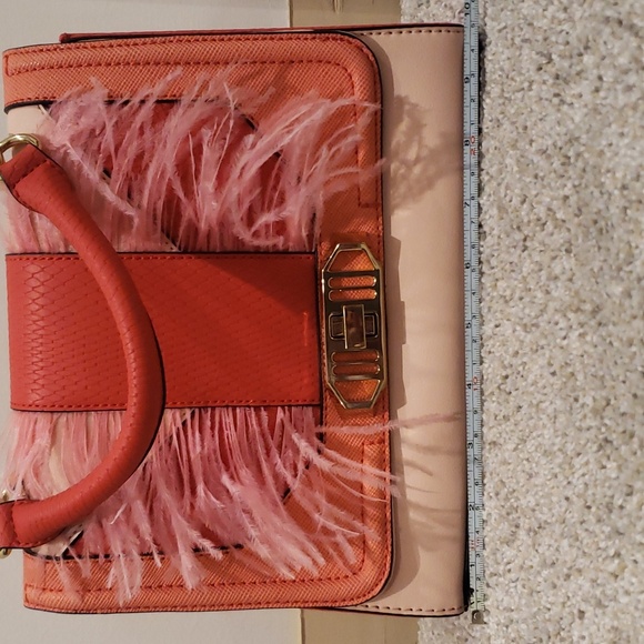 Aldo Chic Feather Bag - Picture 7 of 8